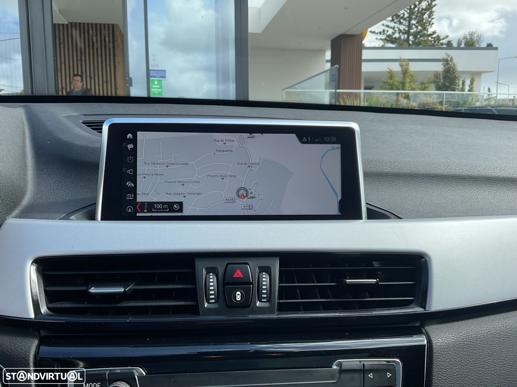 BMW X1 16 d sDrive - 28
