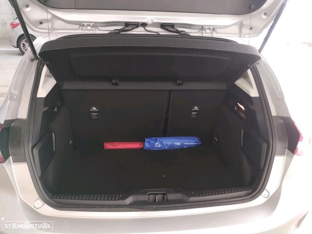 Ford Focus 1.5 TDCi ECOBlue Business Aut. - 9