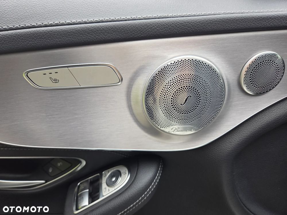 Mercedes-Benz Klasa C 200 4-Matic 9G-TRONIC - 22