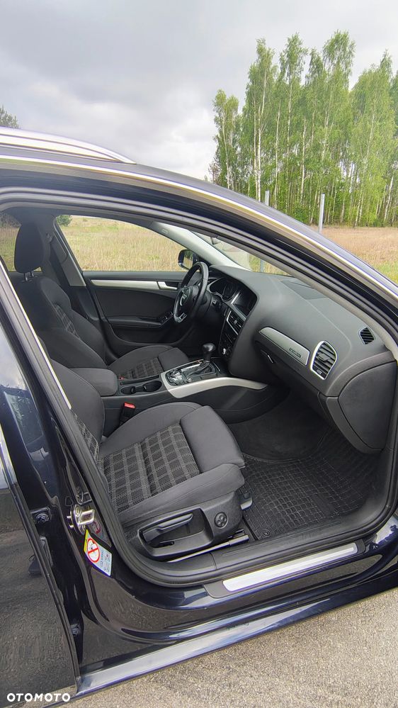 Audi A4 Avant 2.0 TDI DPF quattro S tronic Ambition - 23