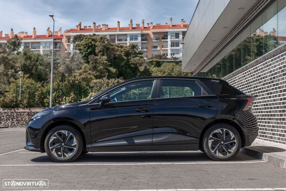 MG MG4 Luxury 49 kWh - 19