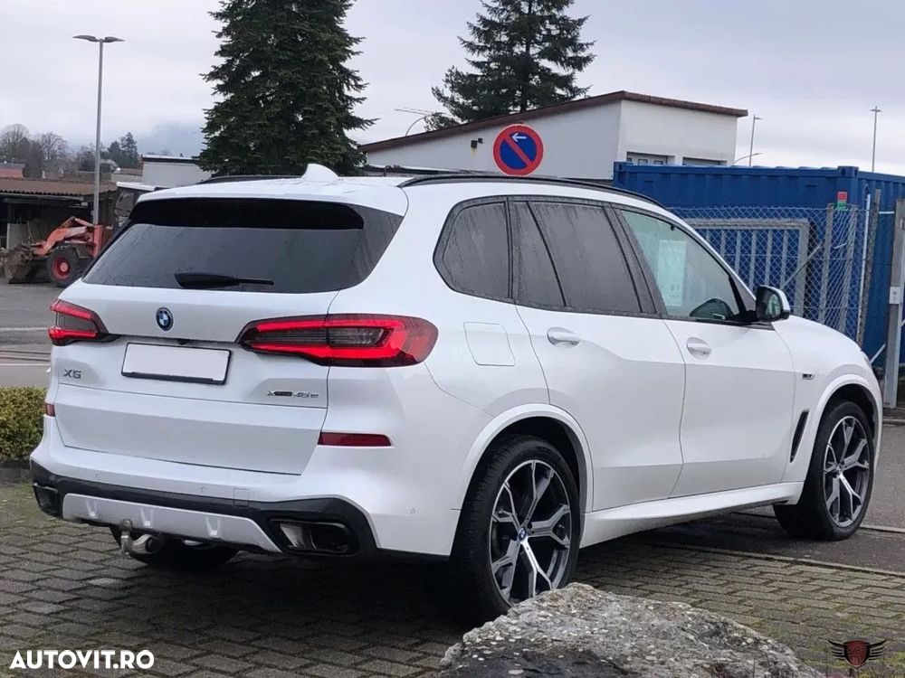 BMW X5 xDrive45e - 4