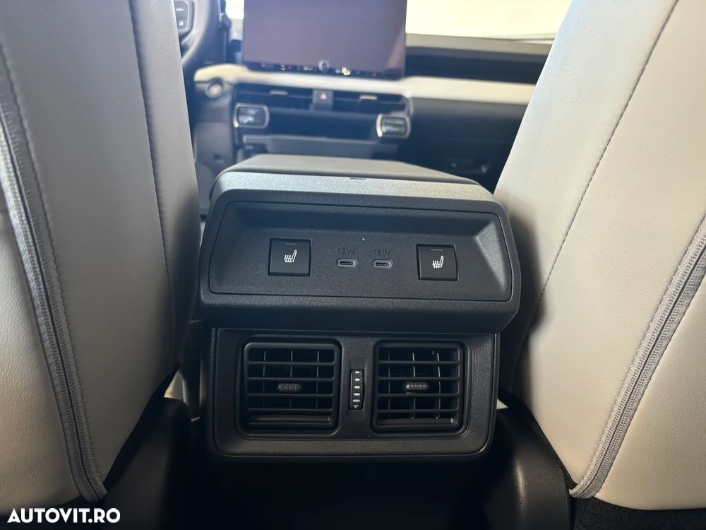 TOYOTA RAV4 2026 — imagine 21