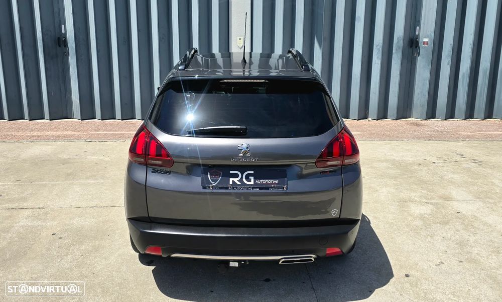 Peugeot 2008 1.2 PureTech GT Line - 8