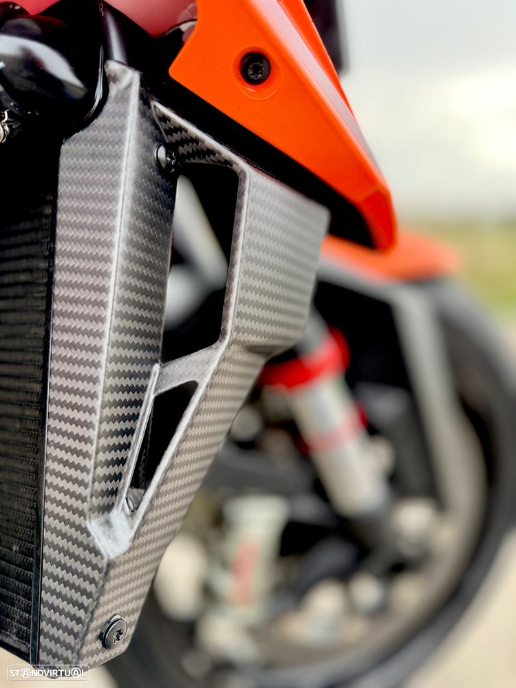KTM Superduke 1390 R - 17
