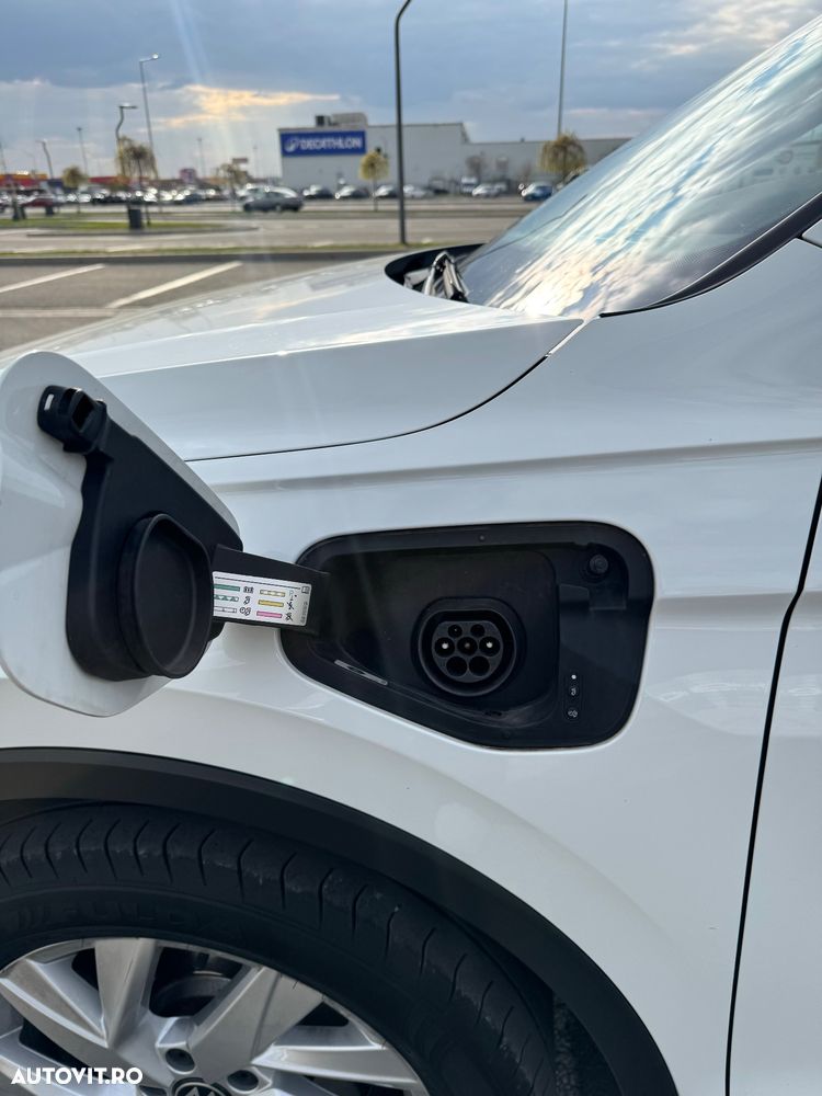 Volkswagen Tiguan - 24