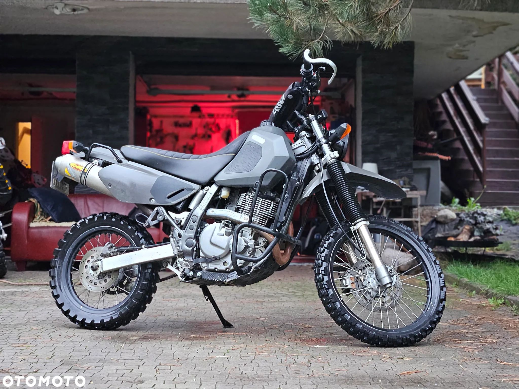 Suzuki DR