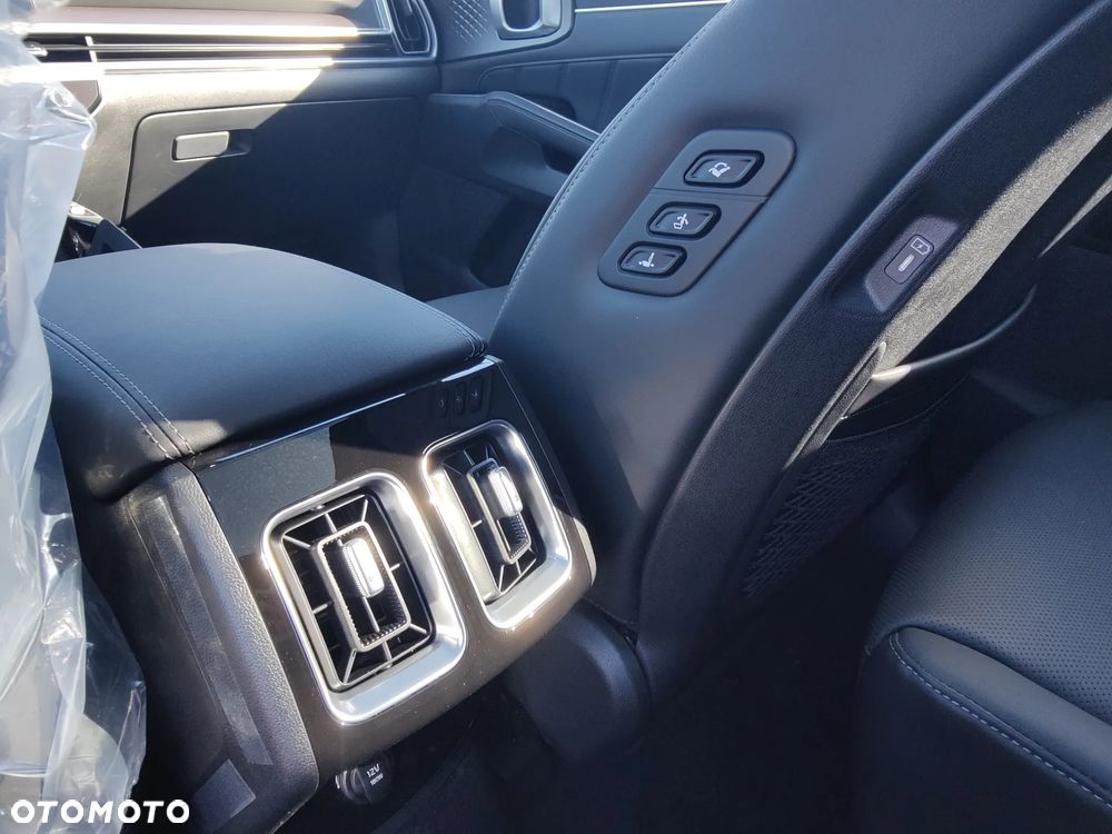 Kia Sorento - 15