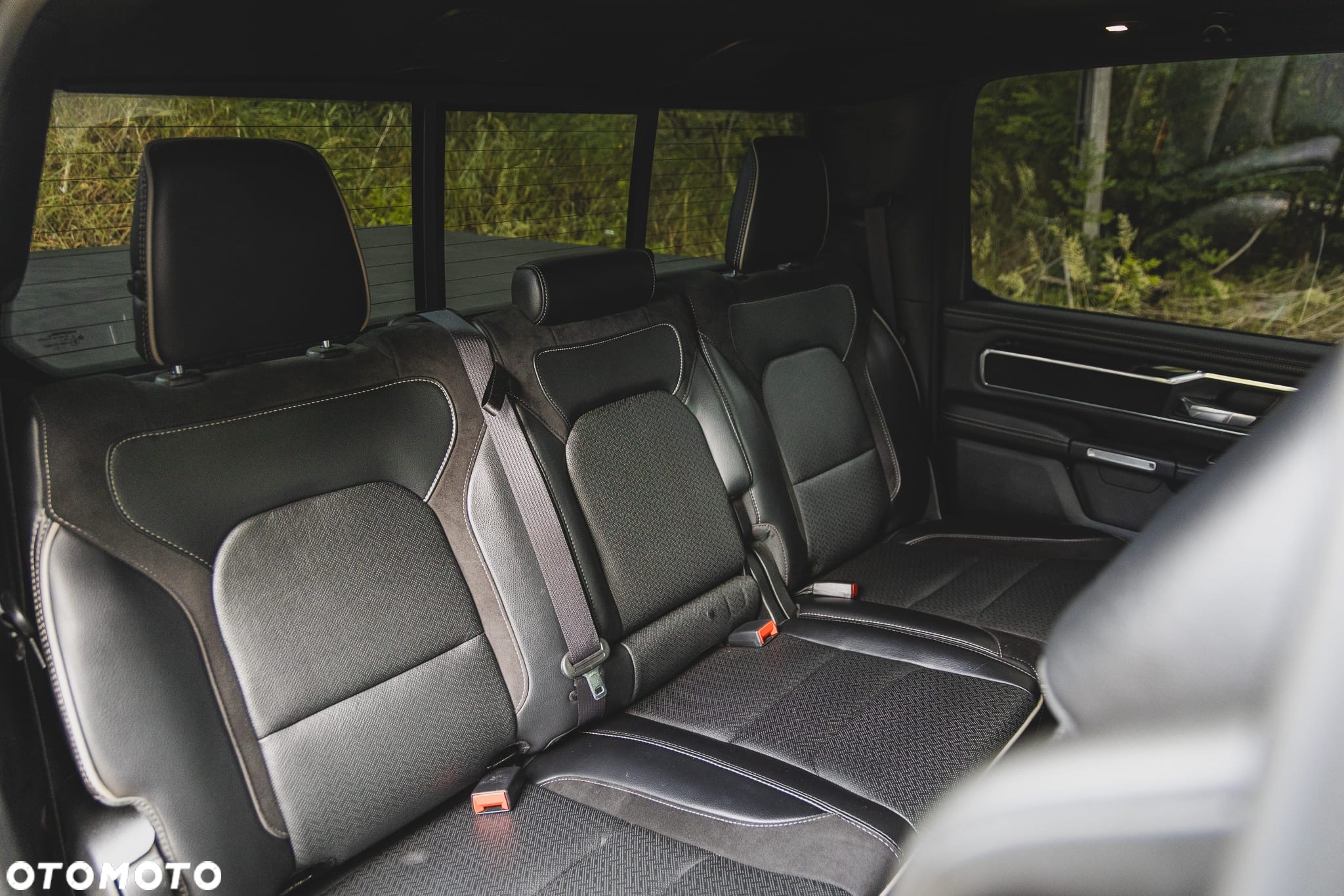 Dodge RAM 1500 5.7 4x4 - 20