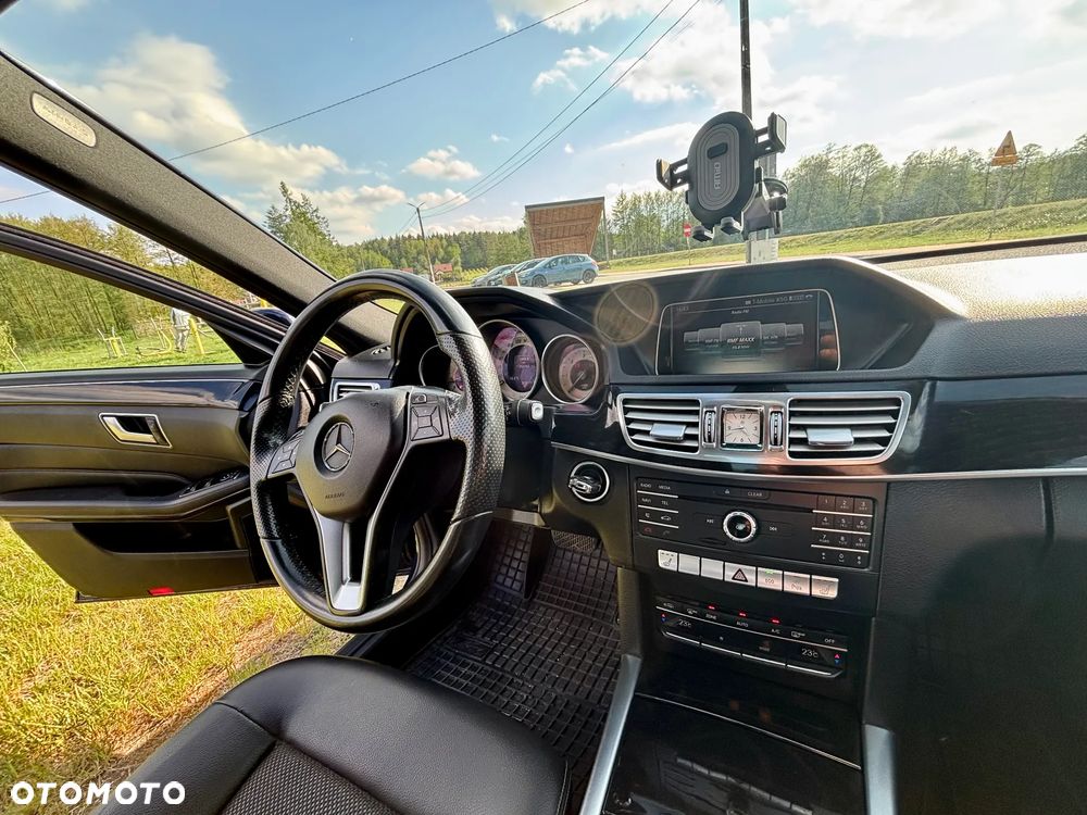 Mercedes-Benz Klasa E 220 BlueTEC 4-Matic Avantgarde - 5