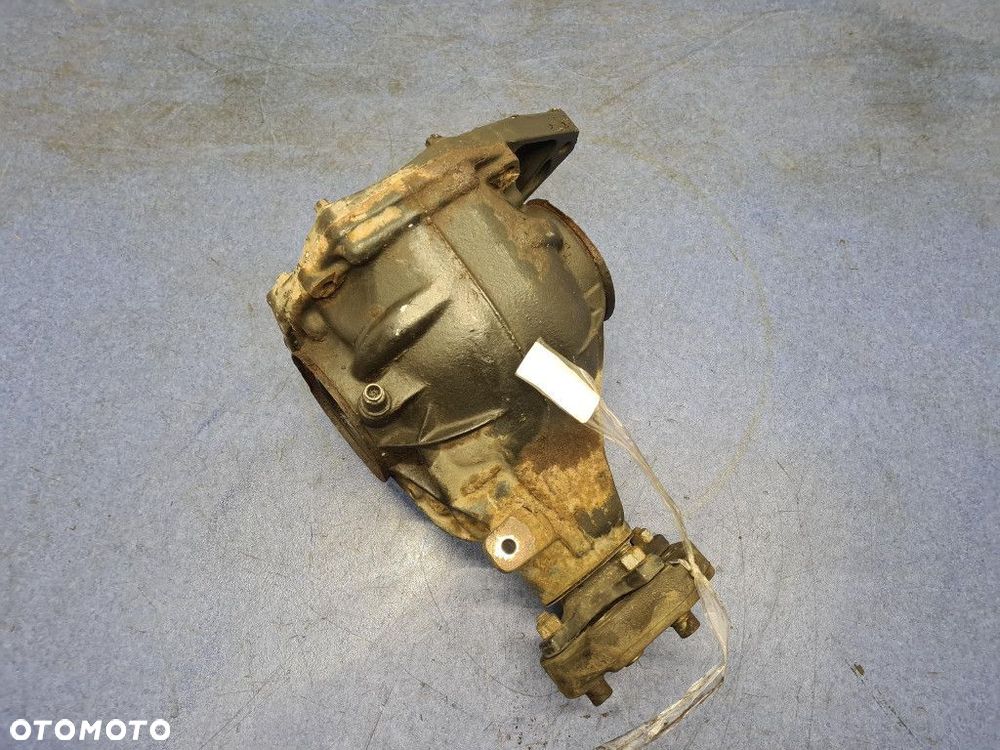 MERCEDES W203 LIFT 3.2 CDI MOST TYLNY 2;47 A2033510508 - 2