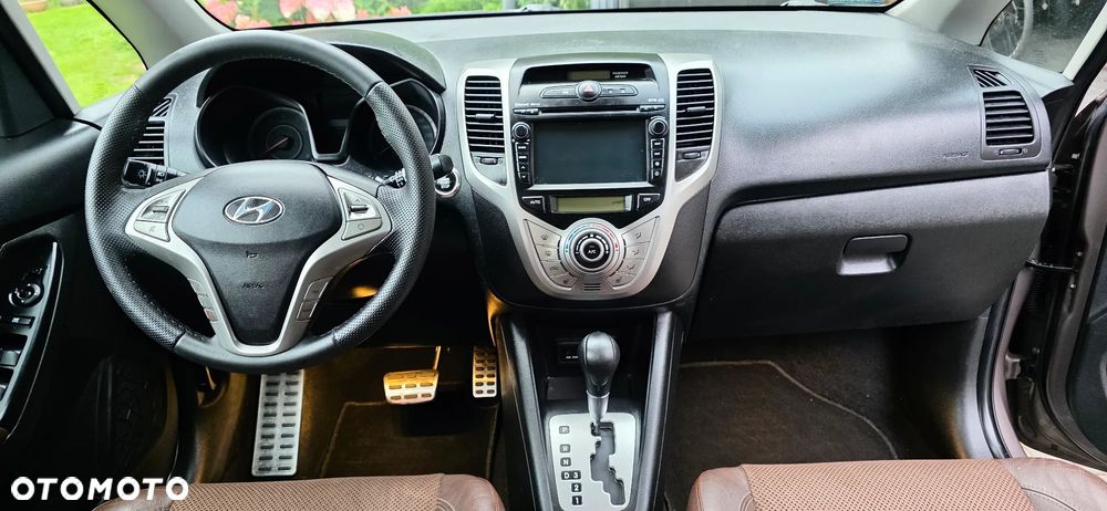 Hyundai ix20 1.6 Premium - 19