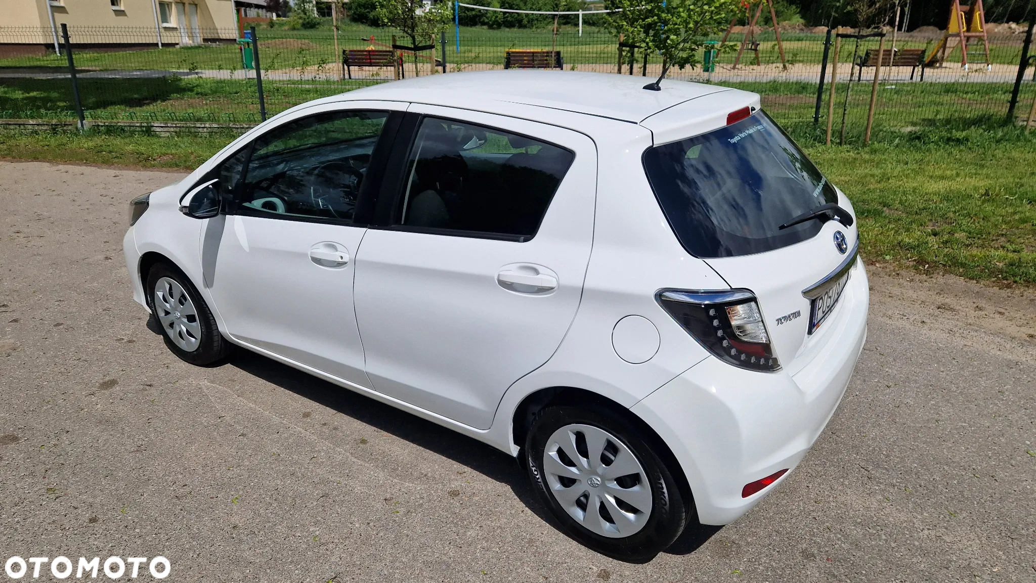 Toyota Yaris Hybrid 1.5 VVT-i Comfort - 10