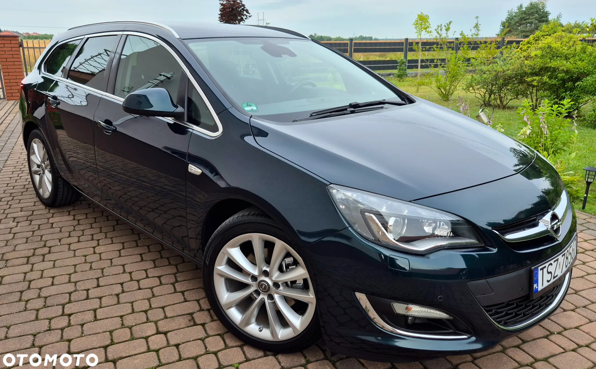 Opel Astra 2.0 CDTI Exklusiv - 7