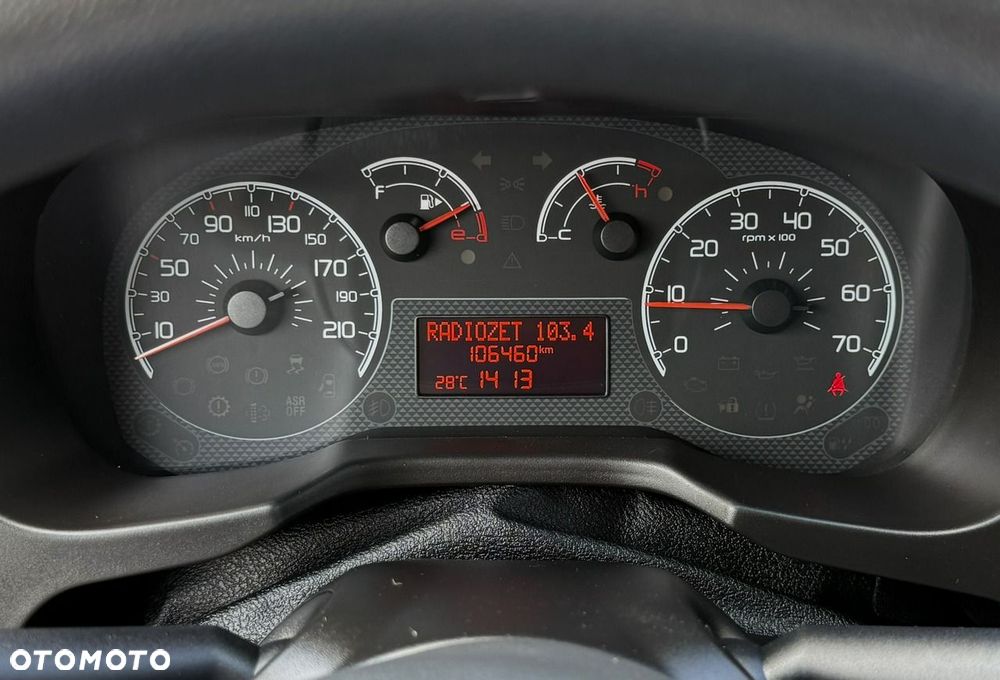 Fiat Qubo 1.4 8V Pop - 28