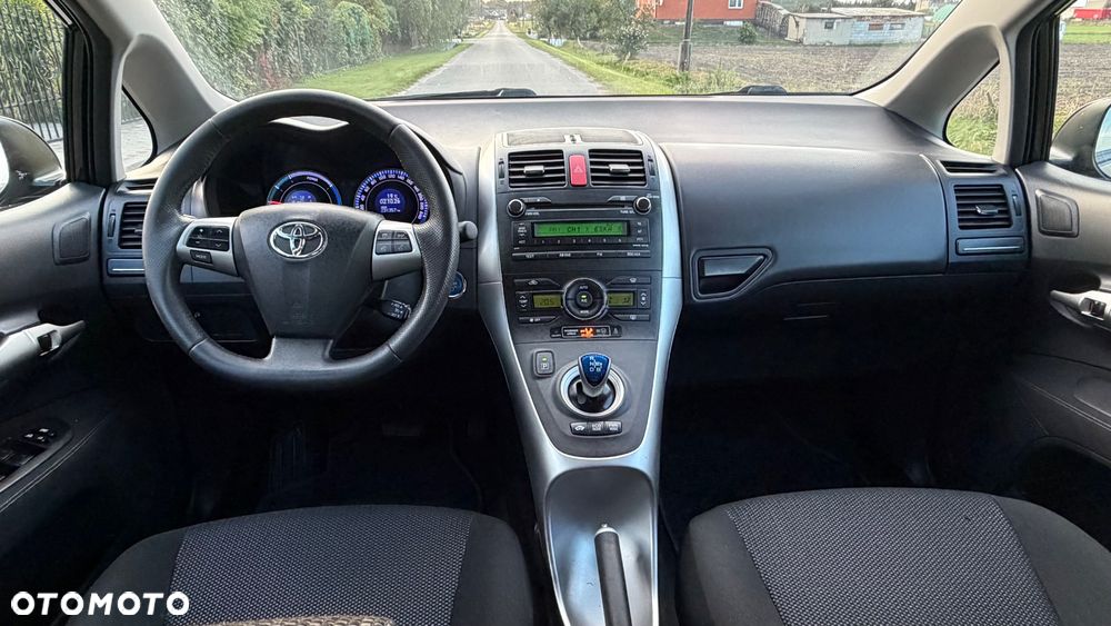 Toyota Auris - 29