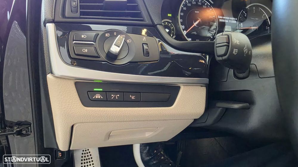 BMW 525 d Pack M Auto - 41