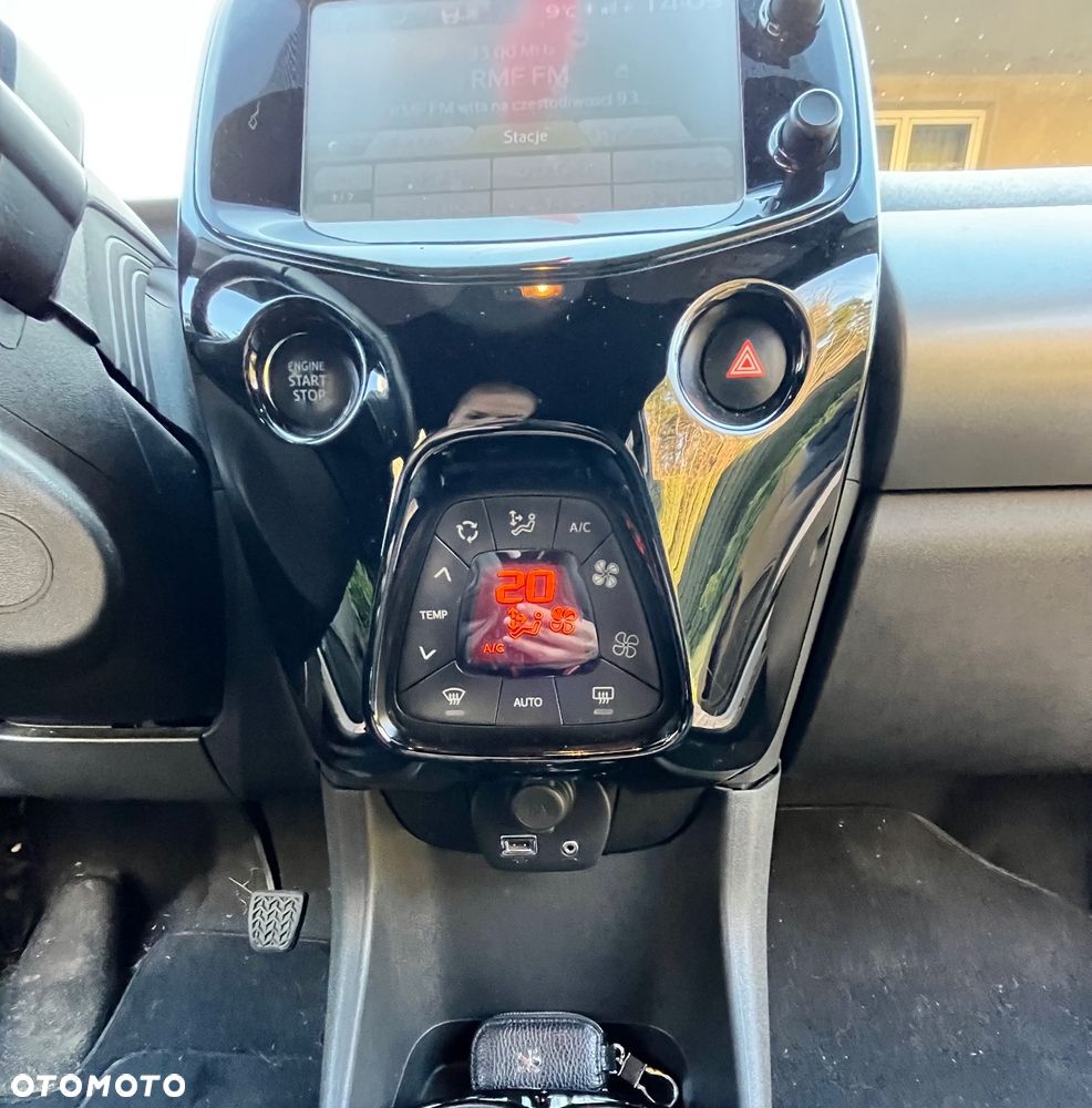 Peugeot 108 VTI 68 ETG5 Top Allure - 13