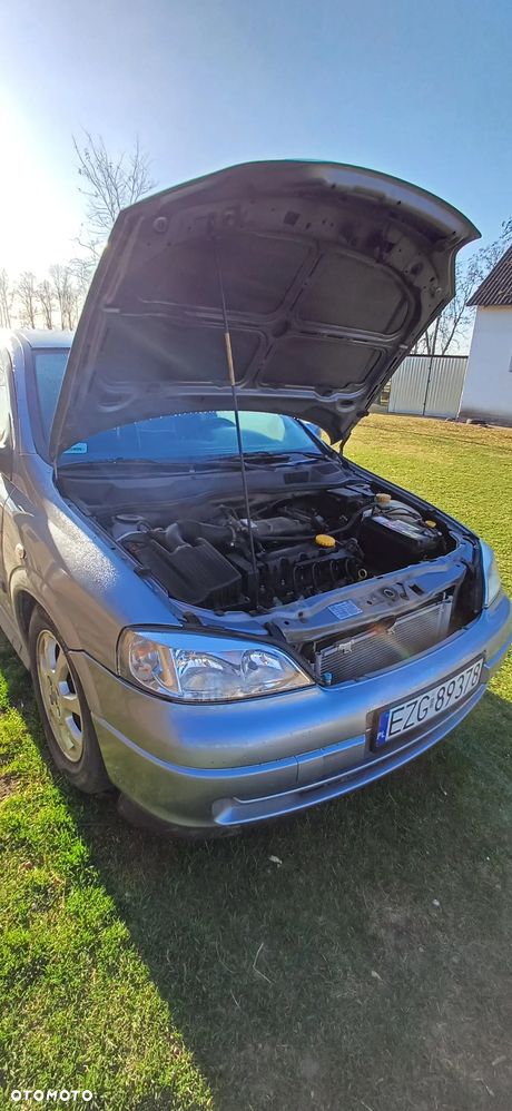 Opel Astra - 12