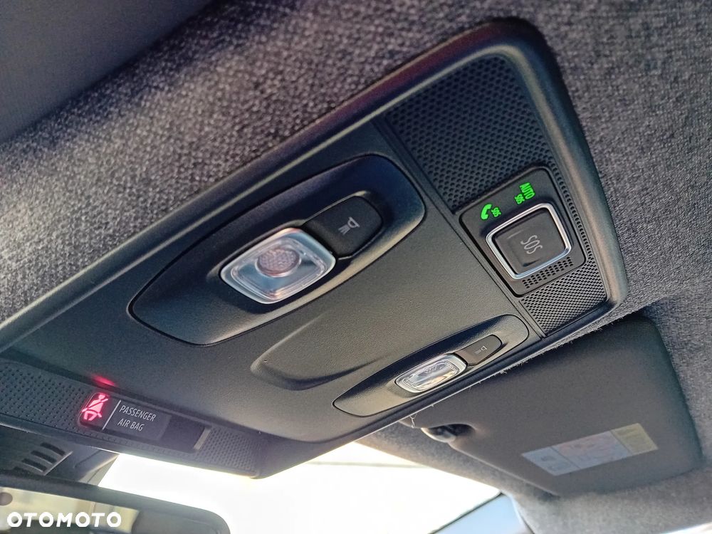 Renault Captur 1.8 E-TECH Full Hybrid 160 Techno - 26