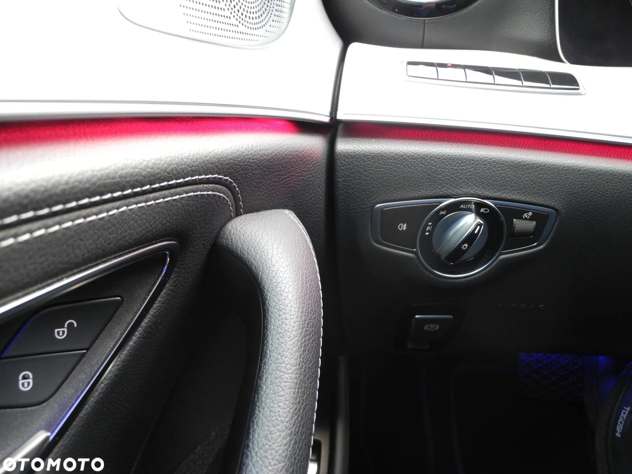 Mercedes-Benz CLS - 21