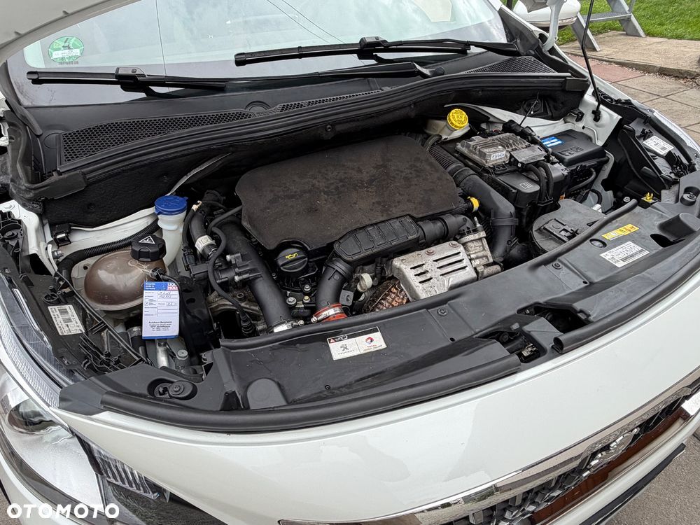 Peugeot 2008 - 15