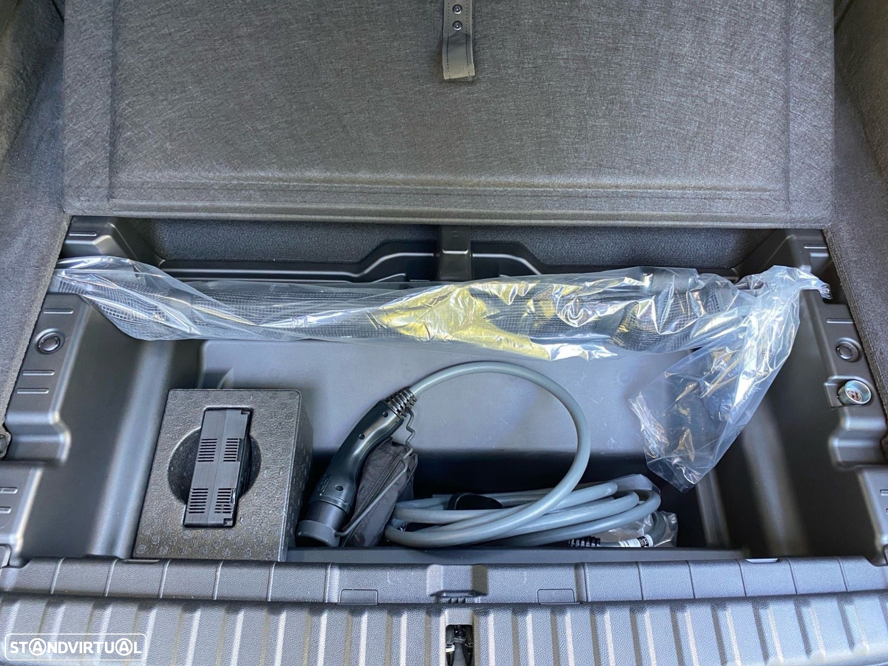 BMW iX xDrive 40 Pack Desportivo - 20