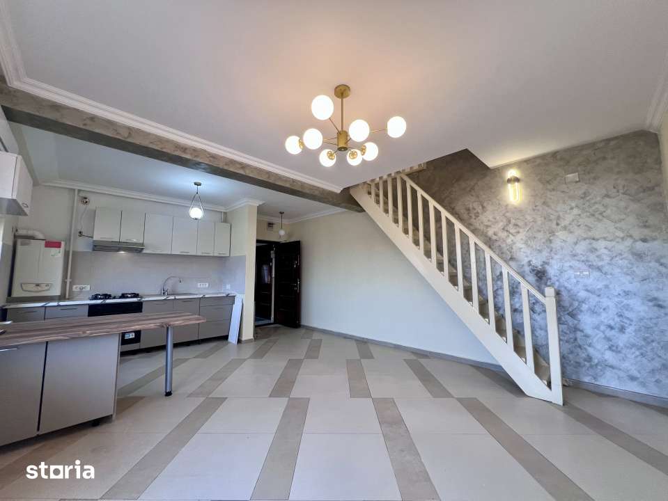 Apartament cu 3 camere, 54mp, etaj 5/5 - Zona Dambovita — fotografia 1
