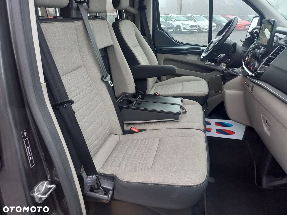 Ford Tourneo Custom 2.0 TDCi L2 Titanium - 24