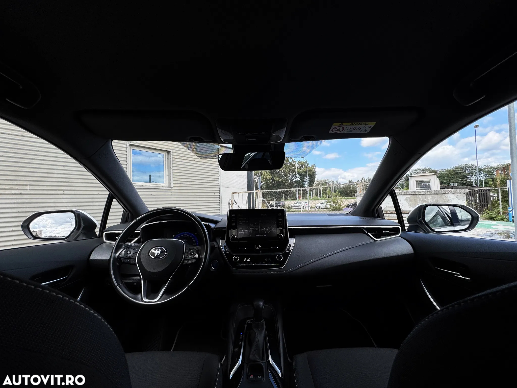 Toyota Corolla 1.8 HSD Exclusive interior Negru - 16