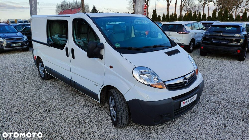 Opel Vivaro - 17