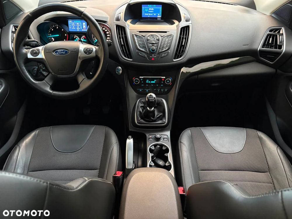 Ford Kuga 2.0 TDCi 4x4 Titanium - 13