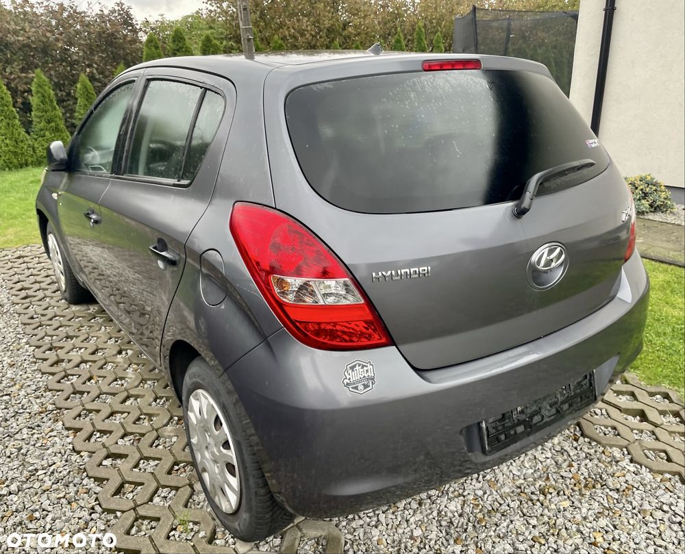 Hyundai i20 - 3