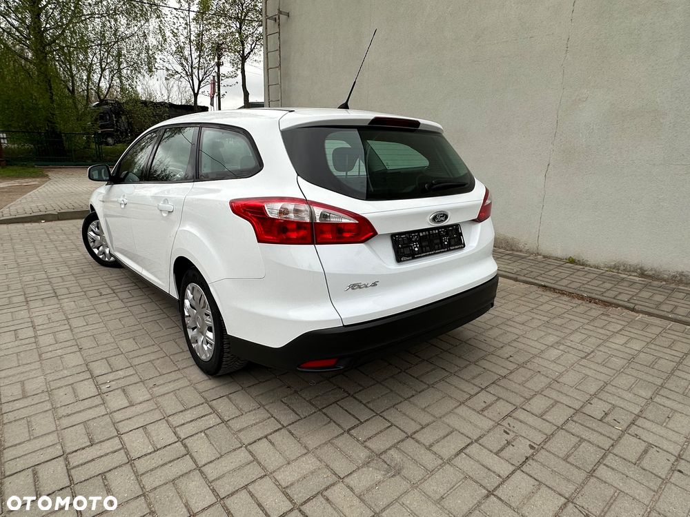 Ford Focus 1.6 TDCi DPF Trend - 11