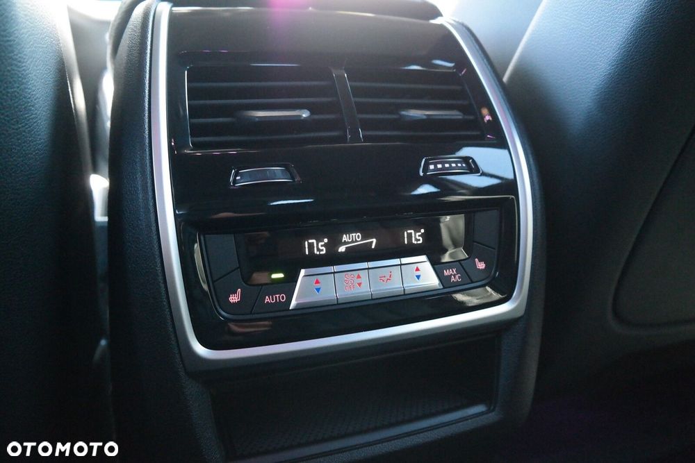 BMW X6 - 16