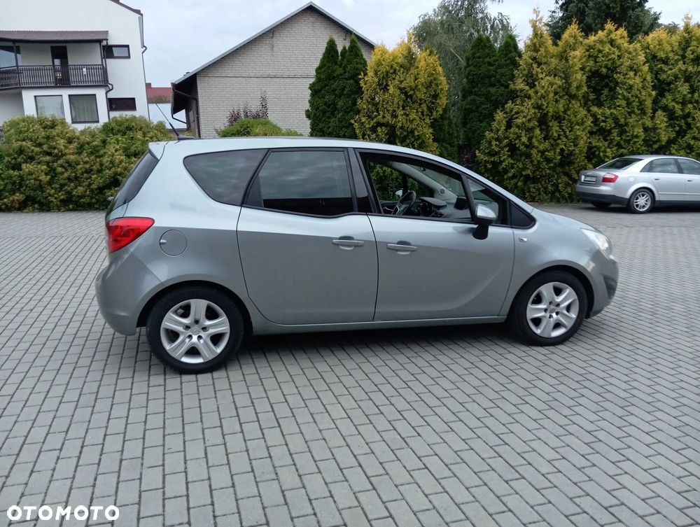Opel Meriva - 19