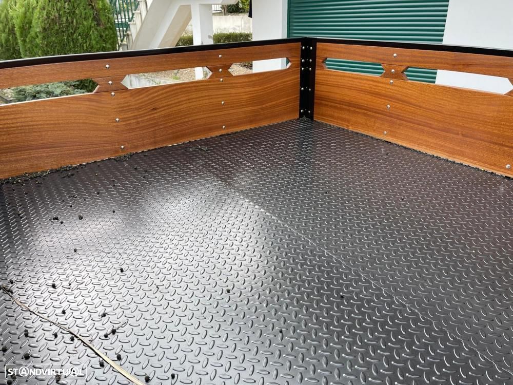 Toyota Hilux HILUX 2.4D 4WD (150CV) - 11