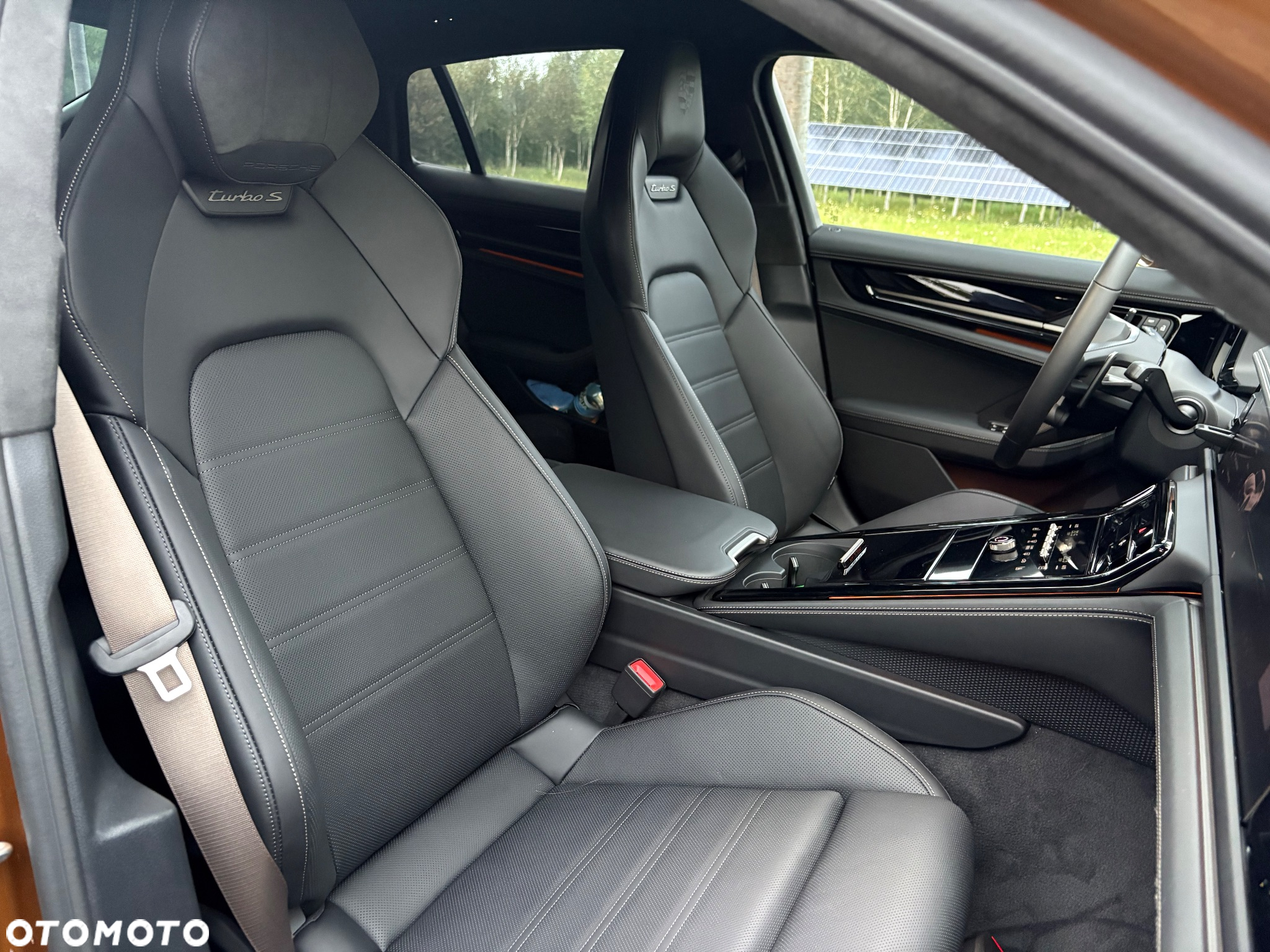 Porsche Panamera Turbo S - 11