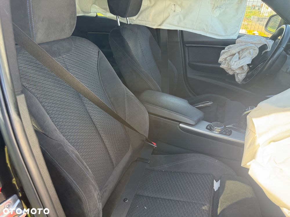 BMW Seria 3 320d M Sport - 10
