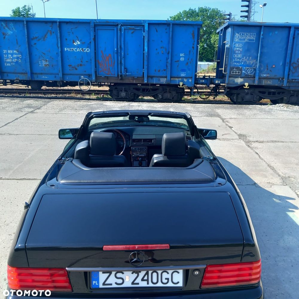 Mercedes-Benz SL - 17