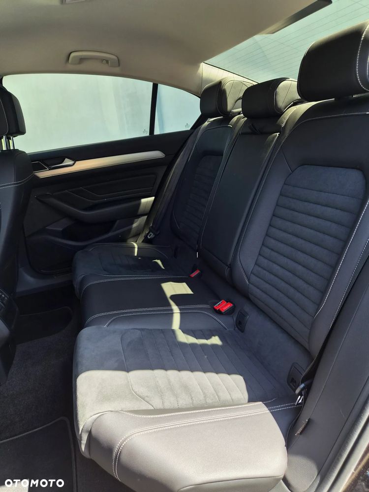 Volkswagen Passat 1.5 TSI EVO Elegance DSG - 22