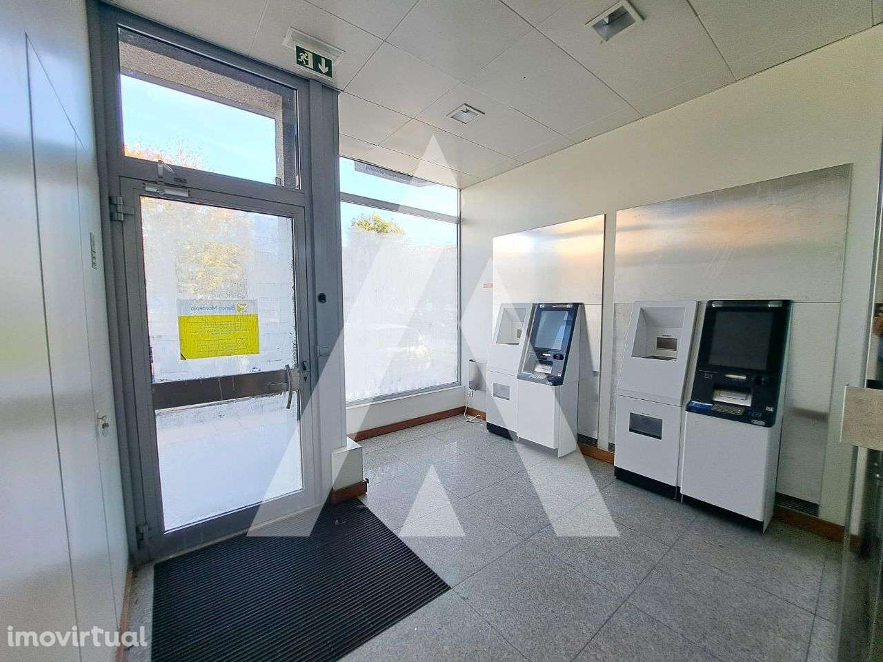 Loja para arrendamento, localizada em Aradas, Aveiro - Grande imagem: 5/10