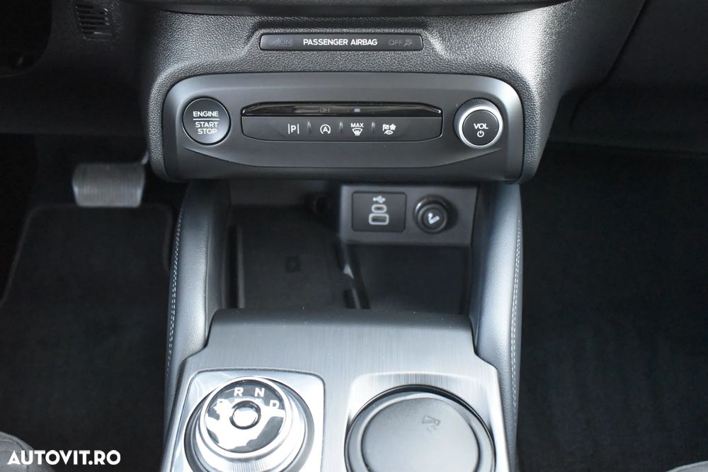 Ford Focus 1.5 EcoBlue 8AT Titanium - 31