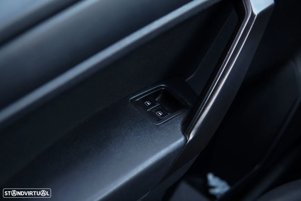 VW CADDY 2.0 TDi - 39