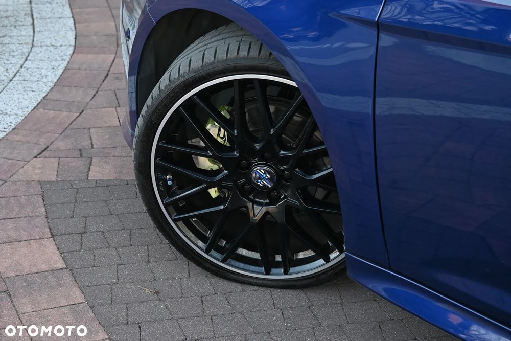 Ford Focus SW 1.5 EcoBoost S&S ST-LINE - 12