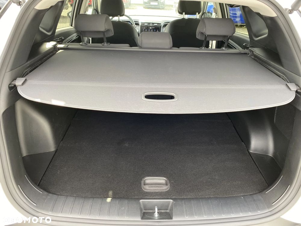 Hyundai Tucson 1.6 T-GDi HEV Executive 4WD - 18