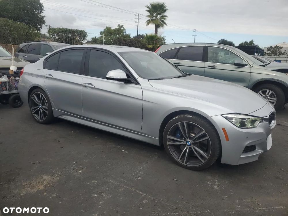 BMW Seria 3 340i M Sport - 1