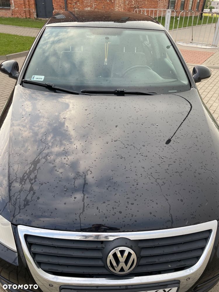 Volkswagen Passat 2.0 TDI Comfortline - 7