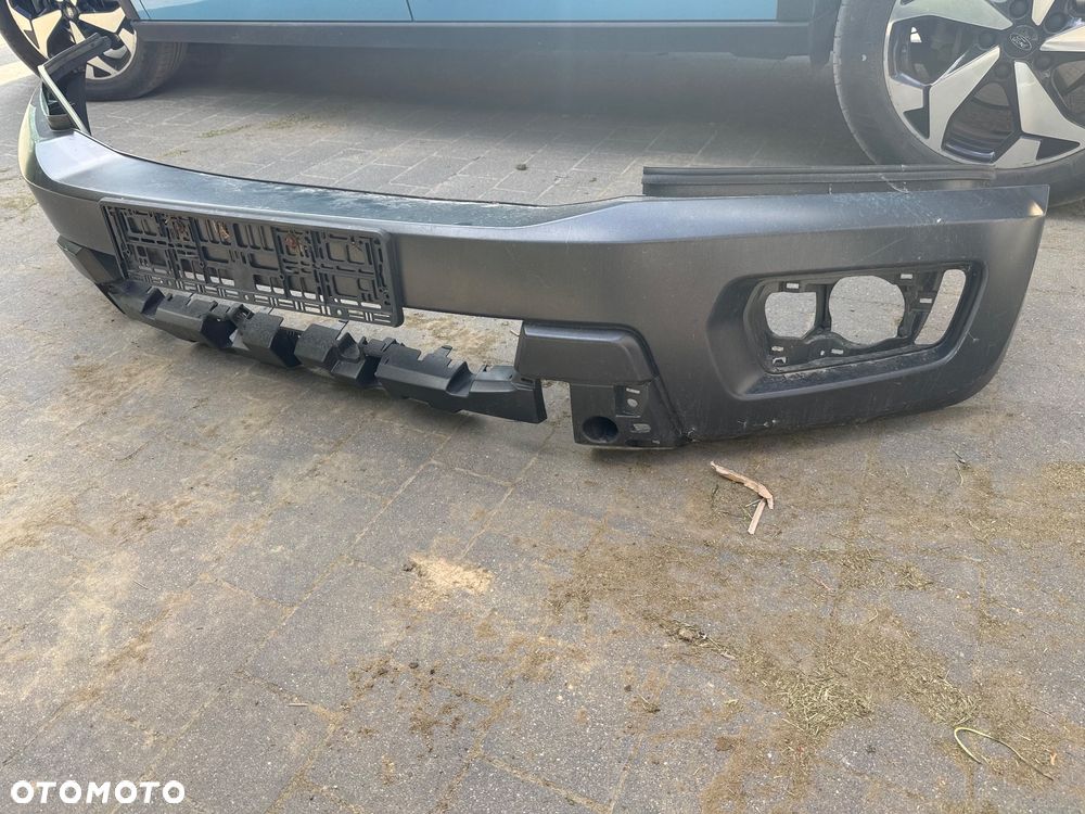 Ford Raptor zderzak przód