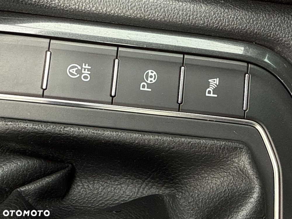 Volkswagen Tiguan - 23